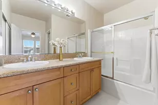 12615 Elisa Ln, San Diego, CA 92128 - Photo 18