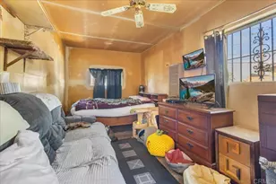 36 E Prospect St, Chula Vista, CA 91911 - Photo 8