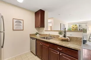 1970 Columbia St, San Diego, CA 92101 - Photo 8