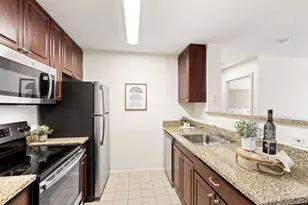 1970 Columbia St, San Diego, CA 92101 - Photo 10