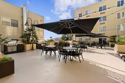 1970 Columbia St #304, San Diego, CA 92101 - Photo 18