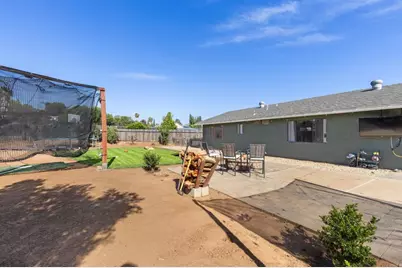 2150 Beartrap Place, Escondido, CA 92027 - Photo 12