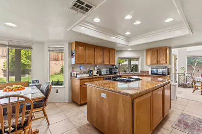 12770 Ardos Street, Moreno Valley, CA 92553 - Photo 10