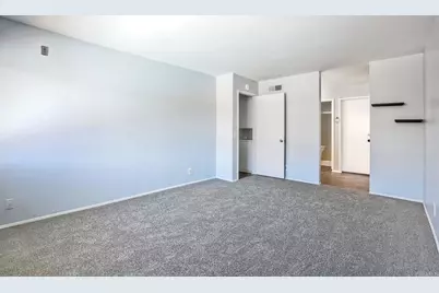 10350 Caminito Cuervo #111, San Diego, CA 92108 - Photo 18