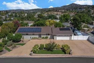 10336 Don Pico Ct, Spring Valley, CA 91978 - Photo 2