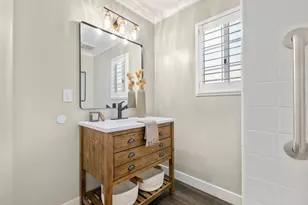 274 J Ave, Coronado, CA 92118 - Photo 16