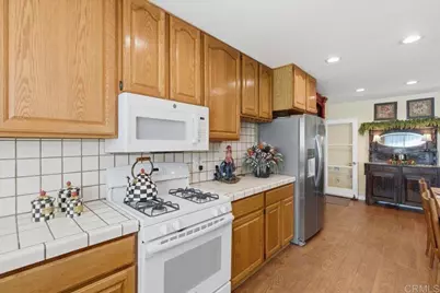 5101 Diane Ave, San Diego, CA 92117 - Photo 8