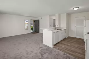 6889 Panamint Row, San Diego, CA 92139 - Photo 4