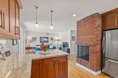 118 N Ashford Place, Fullerton, CA 92831 - Photo 6