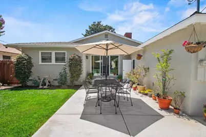 118 N Ashford Place, Fullerton, CA 92831 - Photo 4