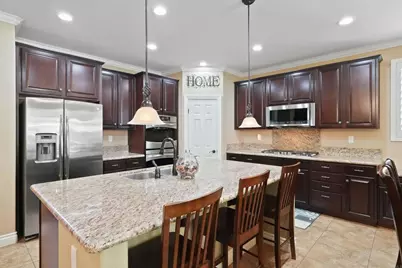 11285 Figtree Terrace Road, Corona, CA 92883 - Photo 2
