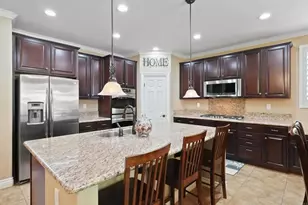 11285 Figtree Terrace Rd, Corona, CA 92883 - Photo 2