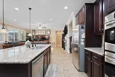 11285 Figtree Terrace Road, Corona, CA 92883 - Photo 8