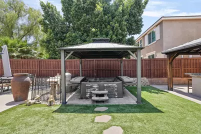 11285 Figtree Terrace Road, Corona, CA 92883 - Photo 50