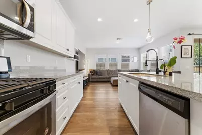 1332 Camino Carmelo, Chula Vista, CA 91913 - Photo 8