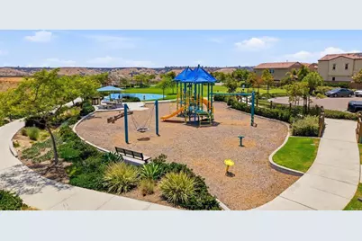 1332 Camino Carmelo, Chula Vista, CA 91913 - Photo 40