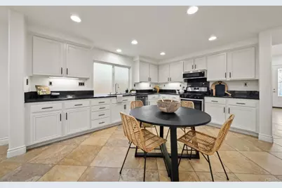 5323 Topsail Drive, San Diego, CA 92154 - Photo 8