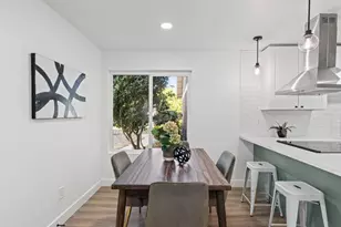 7833 Camino Huerta, San Diego, CA 92122 - Photo 4