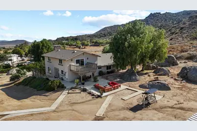 23621 California Avenue, Hemet, CA 92545 - Photo 18
