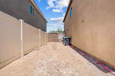 30887 Grand Prix Ct, Winchester, CA 92596 - Photo 34