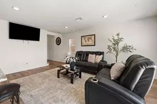 30887 Grand Prix Ct, Winchester, CA 92596 - Photo 6