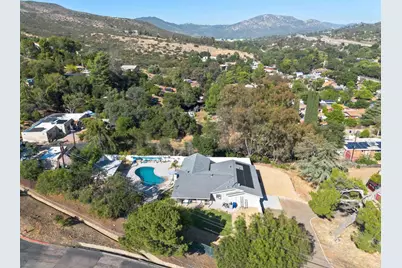 1315 Hillcrest Drive, Alpine, CA 91901 - Photo 38