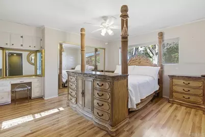 305 Margo Ct, Chula Vista, CA 91910 - Photo 14
