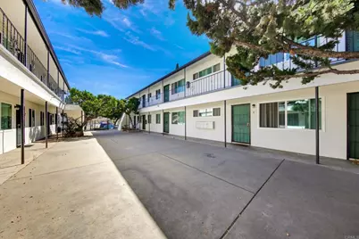 7025 Boulevard Drive, La Mesa, CA 91941 - Photo 12