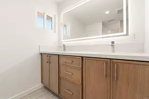737 Alta Vista Dr, Vista, CA 92084 - Photo 20