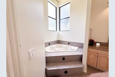 14 Las Flores Drive, Chula Vista, CA 91910 - Photo 38