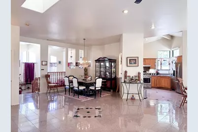 14 Las Flores Drive, Chula Vista, CA 91910 - Photo 6