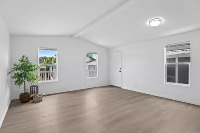 10001 Dunbar #20, El Cajon, CA 92021 - Photo 6