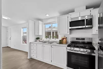 10001 Dunbar #20, El Cajon, CA 92021 - Photo 4
