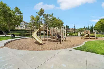 1438 Trouville Lane #6, Chula Vista, CA 91913 - Photo 32