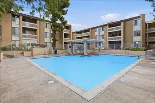1885 Diamond St, San Diego, CA 92109 - Photo 2