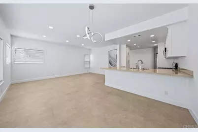 919 Agate Street #3, San Diego, CA 92109 - Photo 18