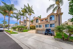 919 Agate St, San Diego, CA 92109 - Photo 2
