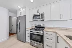 919 Agate St, San Diego, CA 92109 - Photo 28
