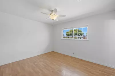 127 Flamingo Drive, Oceanside, CA 92054 - Photo 20