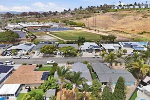 127 Flamingo Dr, Oceanside, CA 92054 - Photo 38