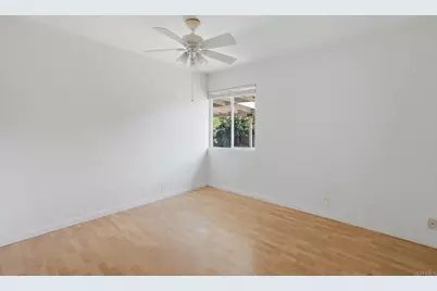 127 Flamingo Drive, Oceanside, CA 92054 - Photo 16