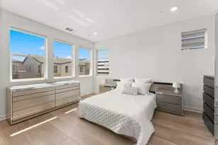 8105 Rose Quartz Cir, San Diego, CA 92126 - Photo 12
