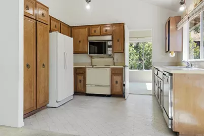 7122 Ruane Street, San Diego, CA 92119 - Photo 12