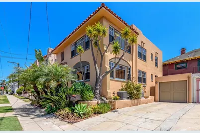 219 21 Kalmia St, San Diego, CA 92101 - Photo 2