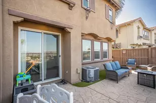 425 S Meadowbrook Dr, San Diego, CA 92114 - Photo 34
