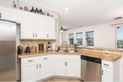 425 S Meadowbrook Dr #123, San Diego, CA 92114 - Photo 16
