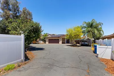 8948 Lakeview Road, Lakeside, CA 92040 - Photo 2