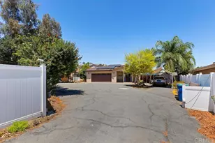 8948 Lakeview Rd, Lakeside, CA 92040 - Photo 2