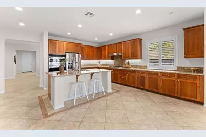 10570 Aspen, Escondido, CA 92026 - Photo 2