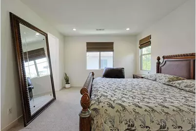 2037 Tango Loop #2, Chula Vista, CA 91915 - Photo 22